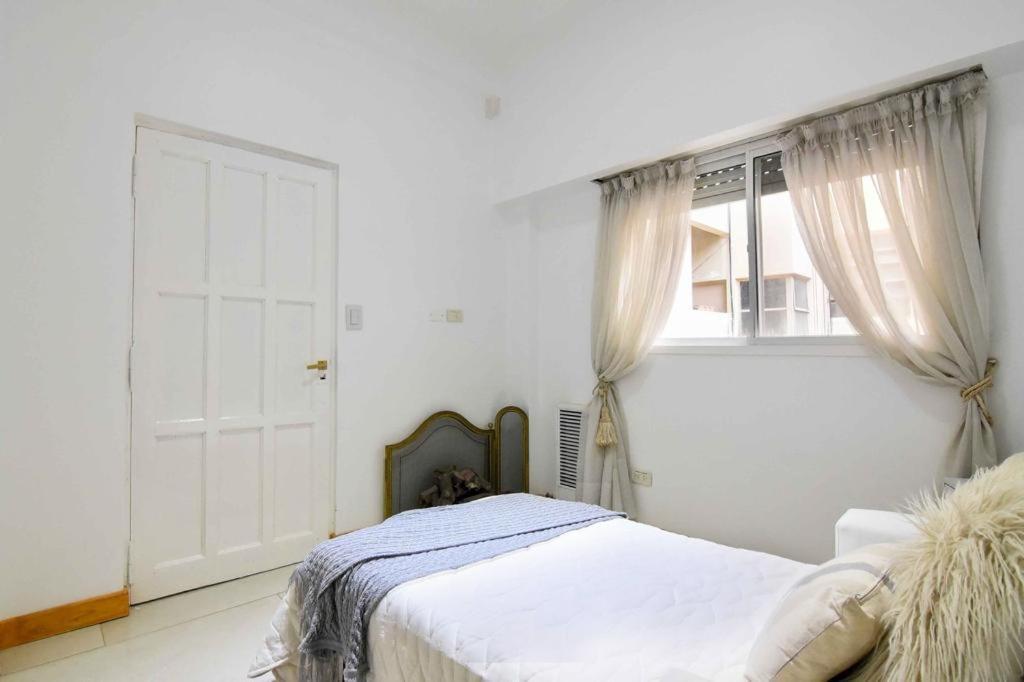 Dpto. En Recoleta: Calido, Proximo Y Confortable ブエノスアイレス エクステリア 写真