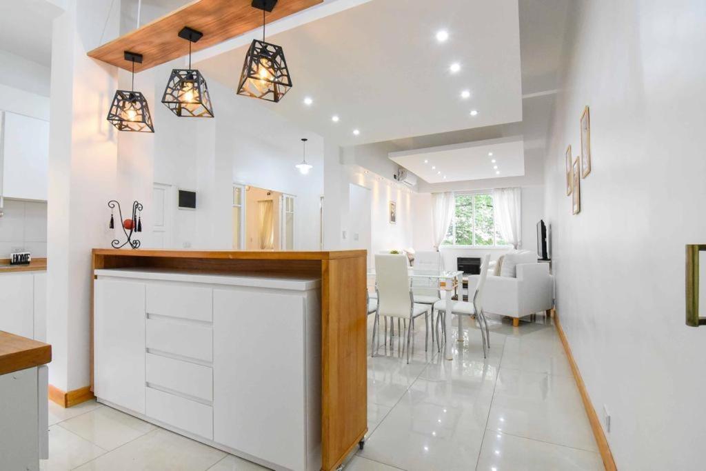 Dpto. En Recoleta: Calido, Proximo Y Confortable ブエノスアイレス エクステリア 写真